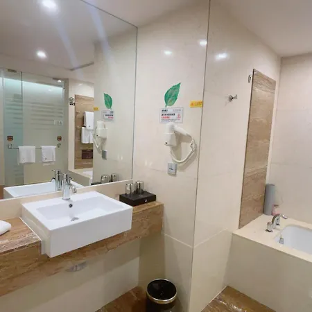 Guangzhou Good International Hotel-3
