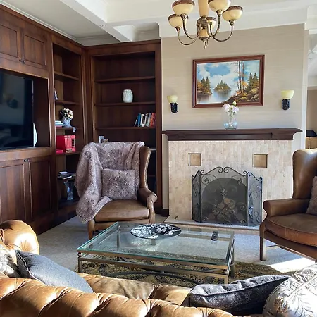 Hackthorne Gardens Luxury Accommodation-3