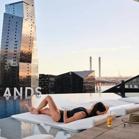 Melbourne Marriott Hotel Docklands-3
