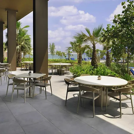 Moevenpick Resort Al Marjan Island-3