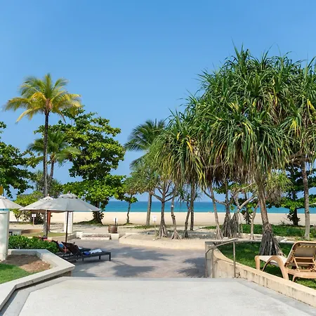 Centara Grand Beach Resort Phuket-3