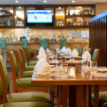 Crowne Plaza New Delhi Okhla By Ihg-2