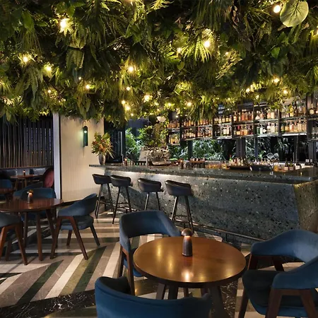 West Hotel Sydney, Curio Collection By Hilton-3
