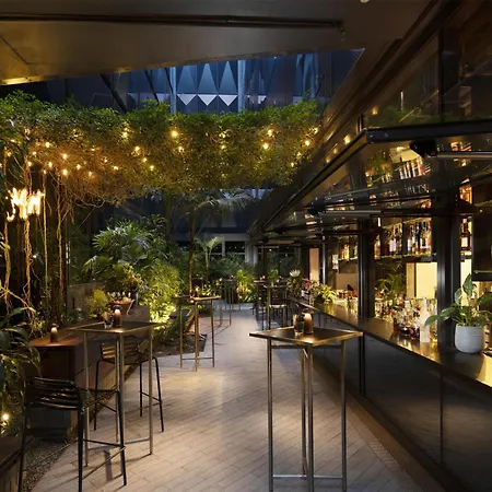 West Hotel Sydney, Curio Collection By Hilton-3
