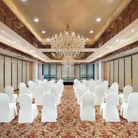 Crowne Plaza Shanghai Nanjing Road By Ihg-2