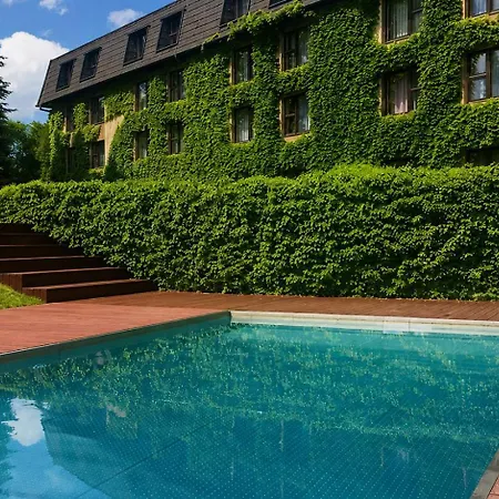 Booking Hotel & Spa-2
