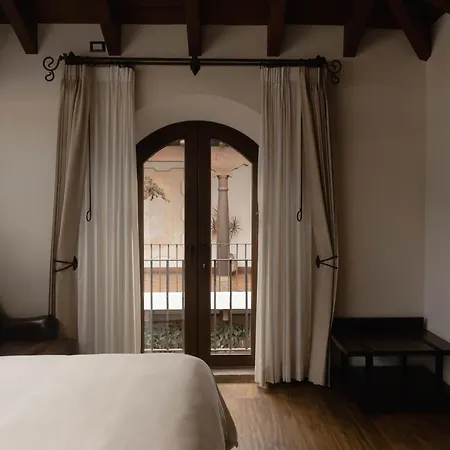 Los Pasos Boutique Hotel & Spa-3