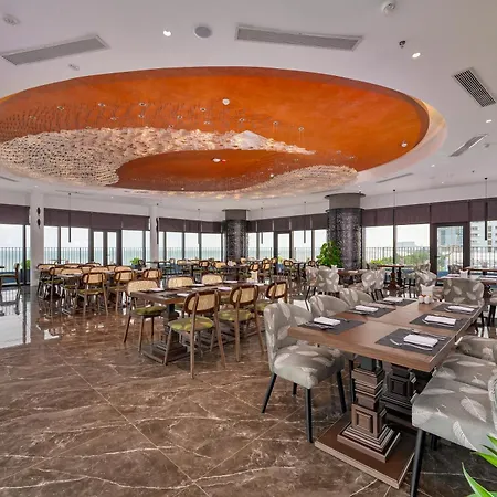 Nesta Celia Danang Hotel-2