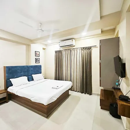 Hotel Seven Eleven-3