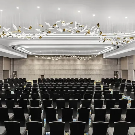Novotel Mumbai International Airport-3
