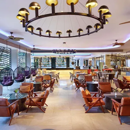 Grand Mercure Bali Seminyak-2