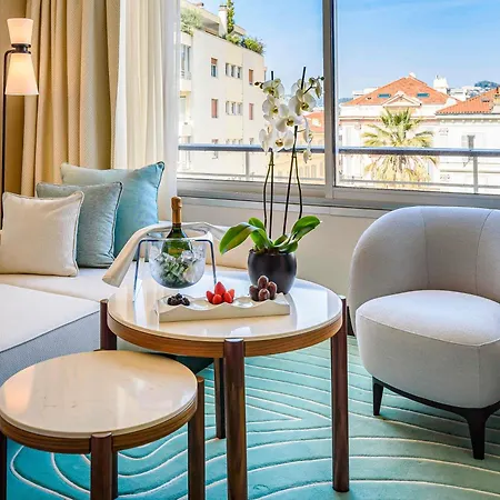 Mondrian Cannes-2