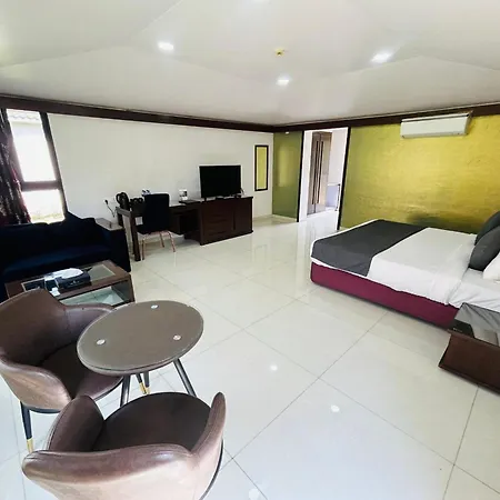 Aamby Valley City-2