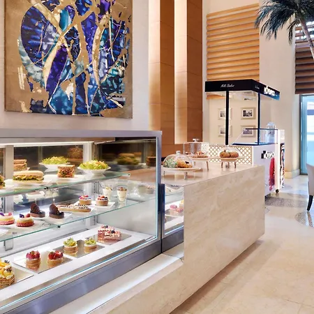 Moevenpick Hotel Jumeirah Beach-3