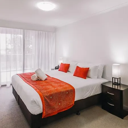 Newcastle Central Plaza Apartment Hotel Official-3
