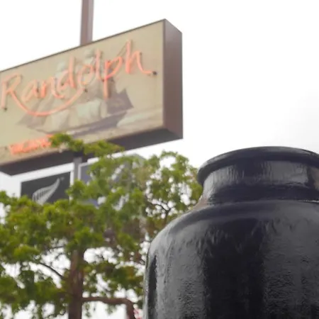 Randolph Motel Apartments-3