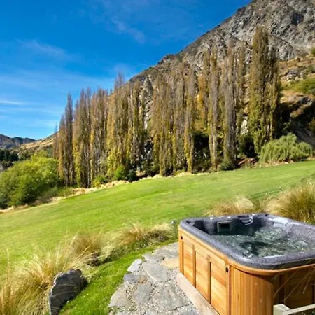 The Canyons B&B-3