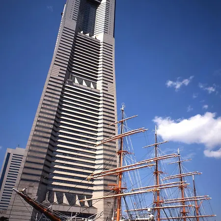 Yokohama Royal Park Hotel-3