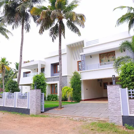 Shamrock Home Stay-2