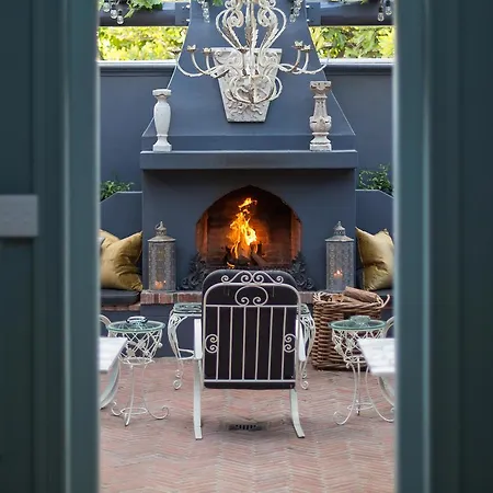 Akademie Street Boutique Hotel-3