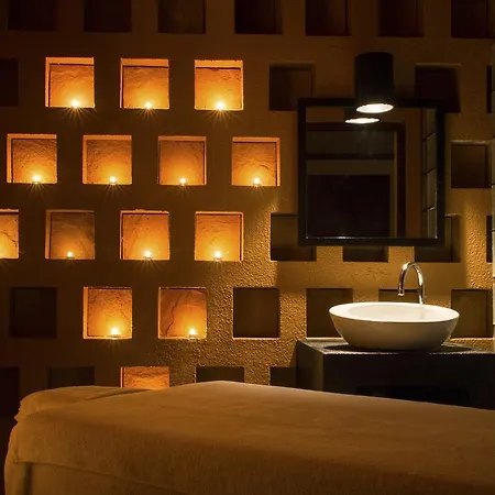 Le Meridien Angkor-2