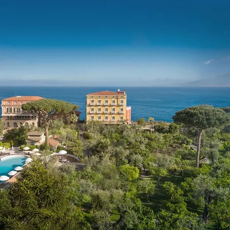 Grand Hotel Excelsior Vittoria-3