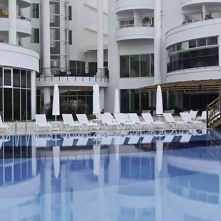 Roma Beach Resort & Spa (Adults Only)-3