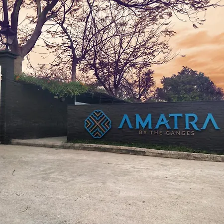 Amatra By The Ganges-2