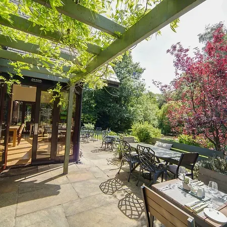 Willowbeck Lodge Boutique Hotel-3