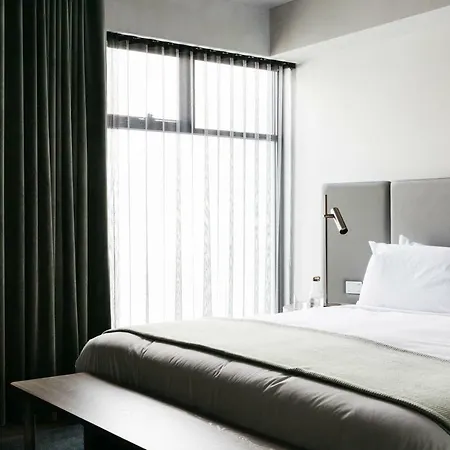 United Places Hotel Botanic Gardens-3