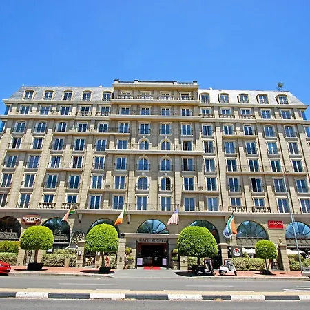 Cape Royale Luxury Suites-2