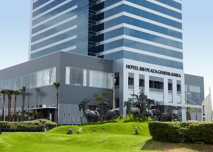 Riu Plaza Guadalajara Hotel