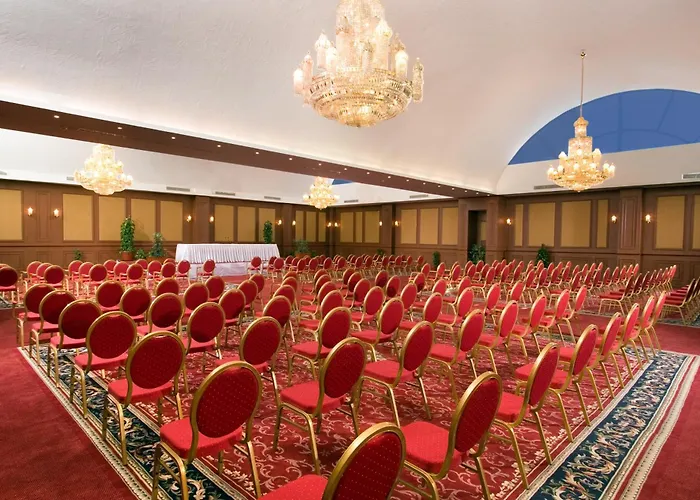 Titanic Beach - Families And Couples Only Hurghada