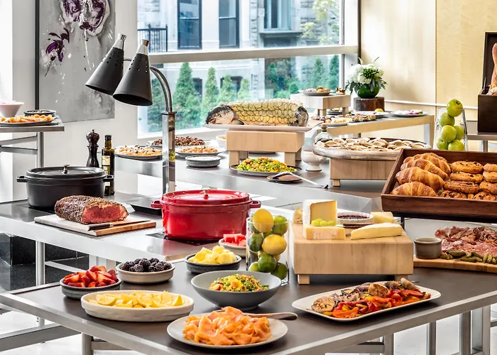 Sofitel Montreal Golden Mile Hotel