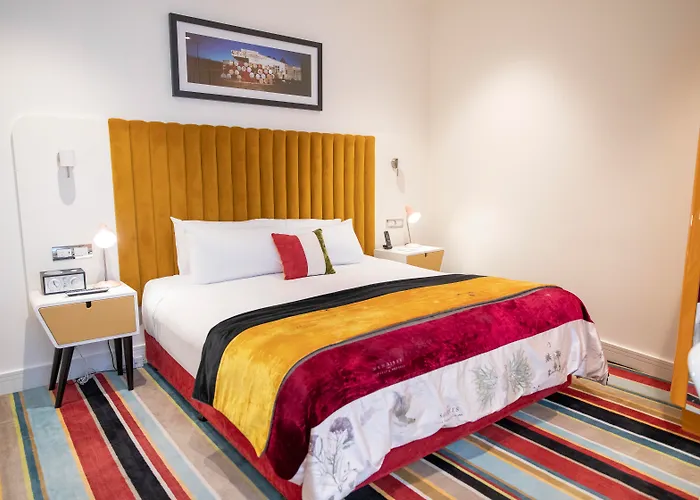 Hotel Debrett Auckland