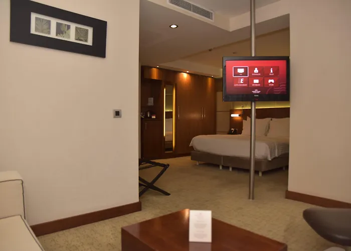 Crowne Plaza Istanbul Harbiye By Ihg Hotel