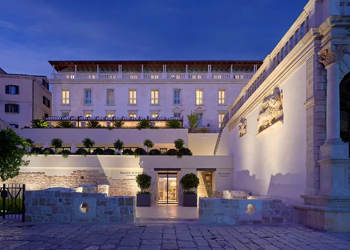 Palace Elisabeth Hvar Hotel - The Leading Hotels Of The World Hvar Town