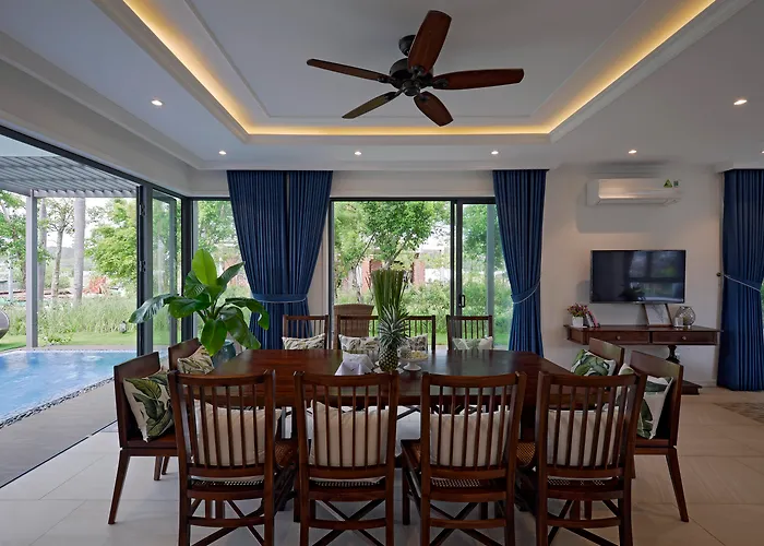 Sunset Sanato Resort & Villas Phu Quoc