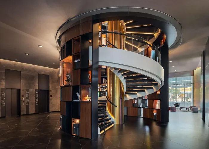 The Wb Abu Dhabi, Curio Collection By Hilton Hotel