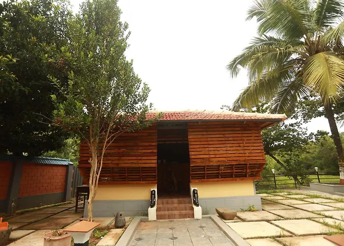 Lara Lake View Resort Thiruvananthapuram