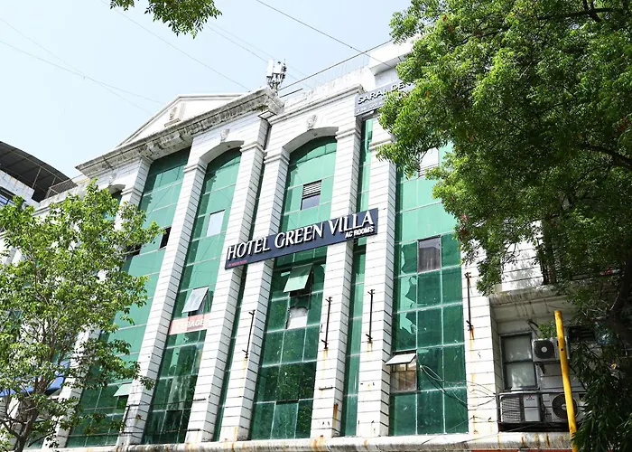 Hotel Green Villa Surat