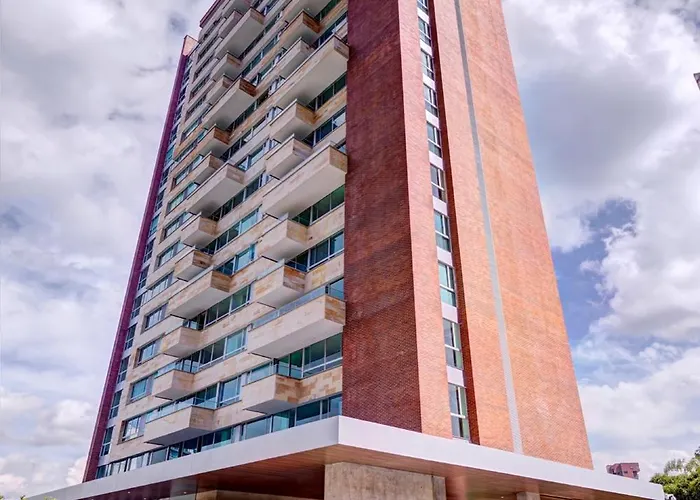 Estelar La Torre Suites Medellin