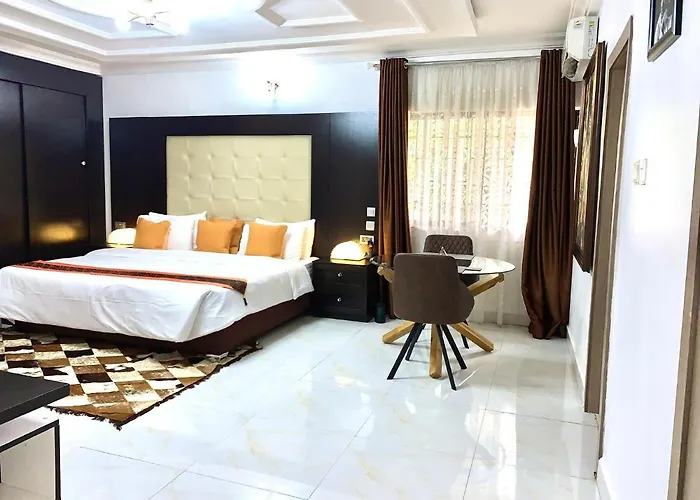 Urban Rootz Hotel Abuja