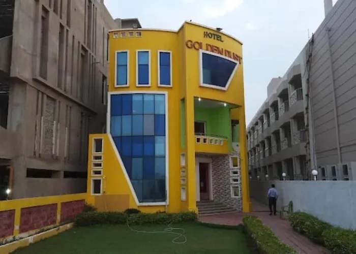 Hotel Golden Dust Royal Puri