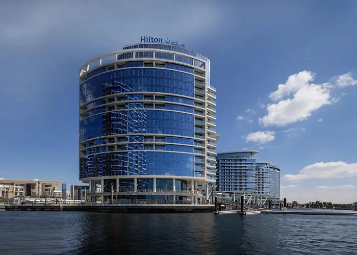 Hilton Dubai Creek Hotel&Residences