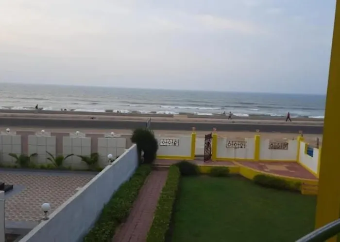 Hotel Golden Dust Royal Puri