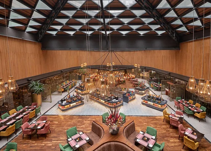 Radisson Blu Kaushambi Delhi Ncr Hotel Ghaziabad