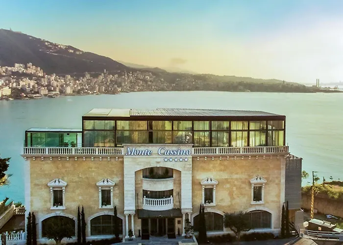 Monte Cassino Hotel Jounieh