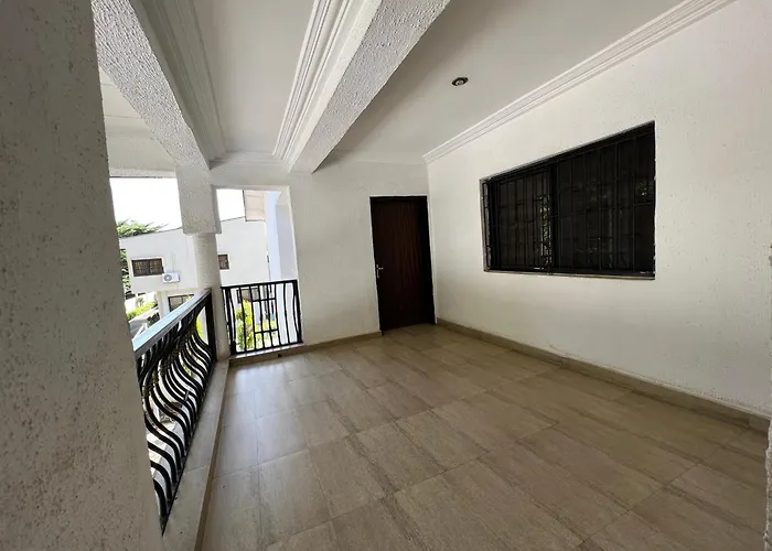 Urban Rootz Hotel Abuja