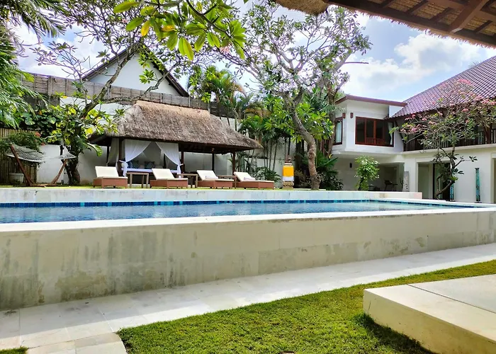 Casa Evaliza Hotel Seminyak 